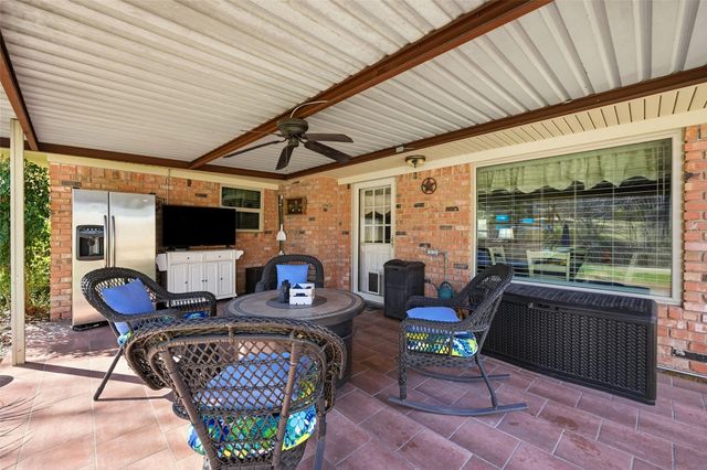 321 Hidden Valley Trail, Sherman, TX 75092