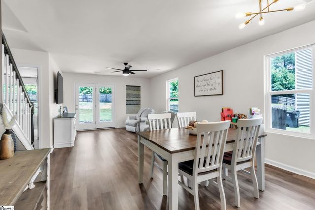 1216 Paramount Drive, Lyman, SC 29365