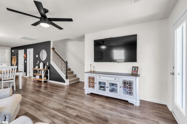 1216 Paramount Drive, Lyman, SC 29365