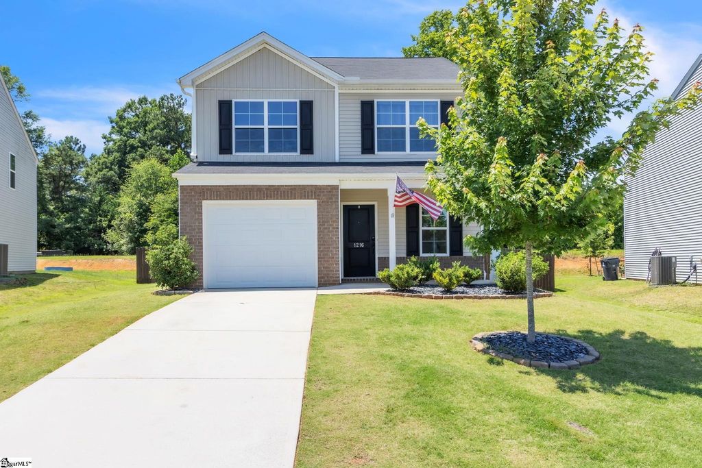1216 Paramount Drive, Lyman, SC 29365