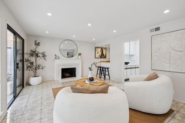 2247 Kenry Way, South San Francisco, CA 94080