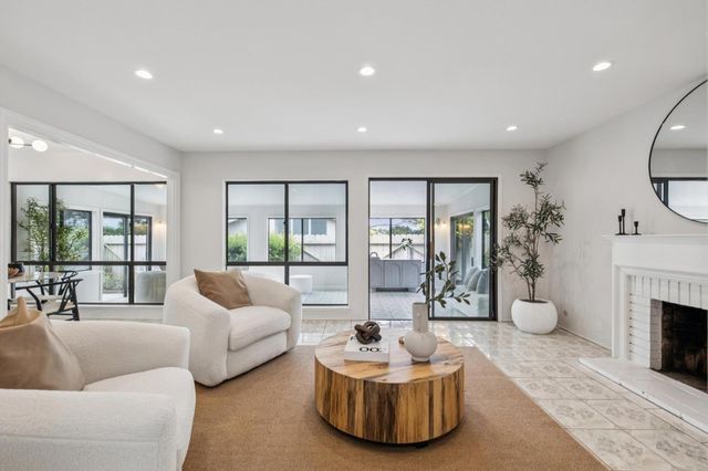 2247 Kenry Way, South San Francisco, CA 94080