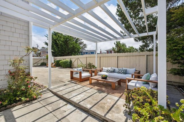2247 Kenry Way, South San Francisco, CA 94080