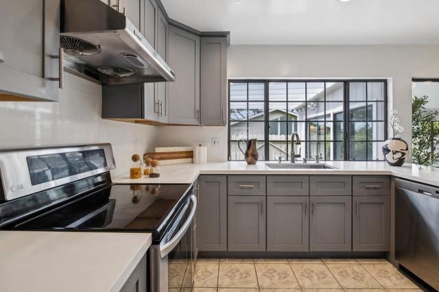 2247 Kenry Way, South San Francisco, CA 94080