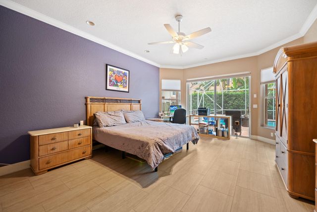 77 NW 108th Way, Plantation, FL 33324