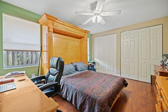 77 NW 108th Way, Plantation, FL 33324