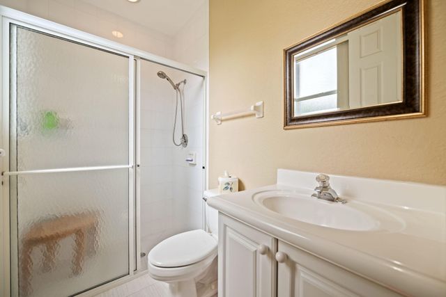 77 NW 108th Way, Plantation, FL 33324