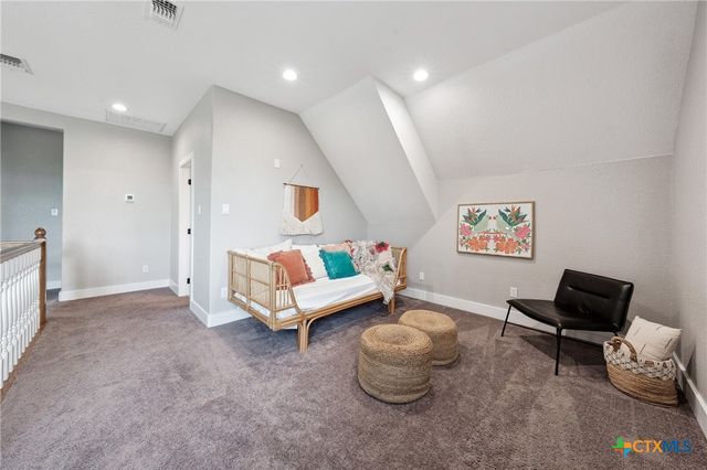 13554 Knob Hill Road, Rogers, TX 76569