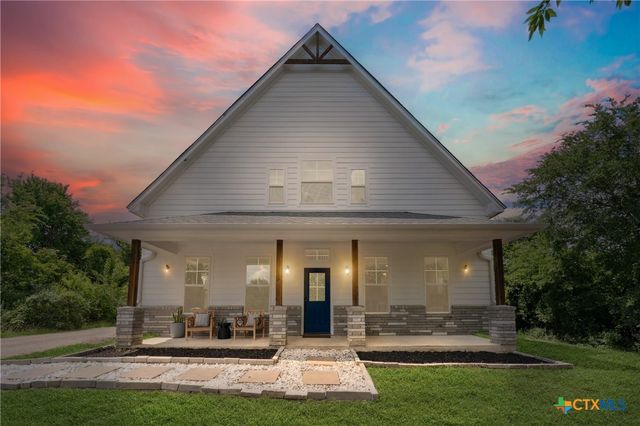 13554 Knob Hill Road, Rogers, TX 76569