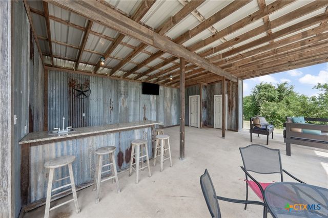 13554 Knob Hill Road, Rogers, TX 76569