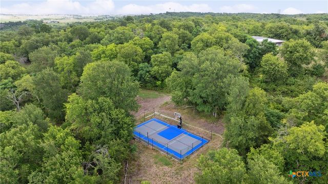 13554 Knob Hill Road, Rogers, TX 76569