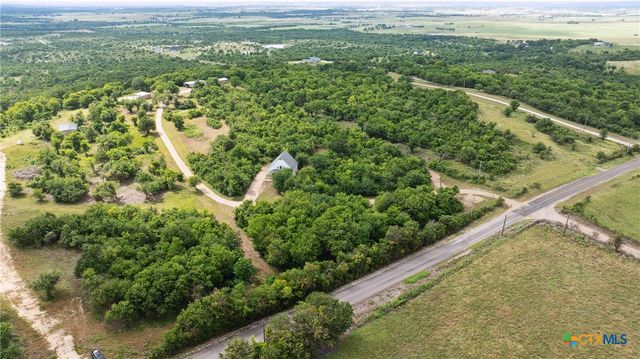 13554 Knob Hill Road, Rogers, TX 76569