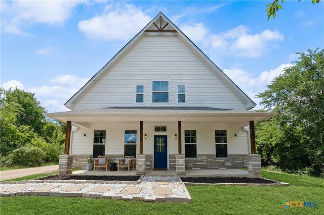 13554 Knob Hill Road, Rogers, TX 76569