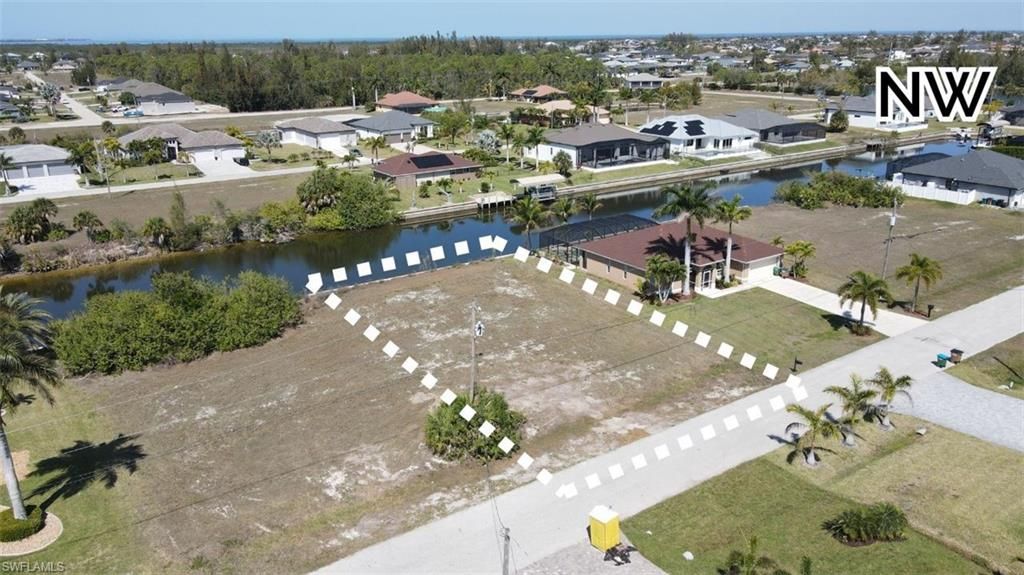 Image 3 of property listing at 2344 NW 38th PL, Cape Coral, FL 33993