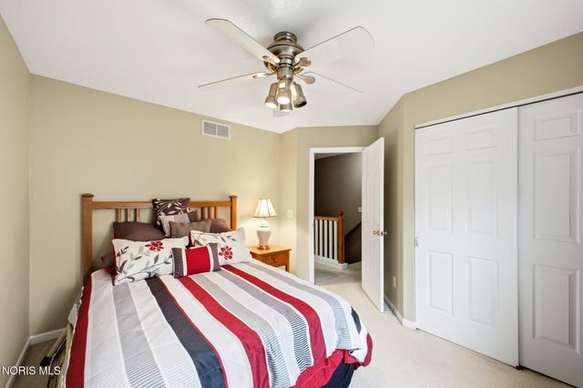 6840 Wexford Hill Lane, Holland, OH 43528