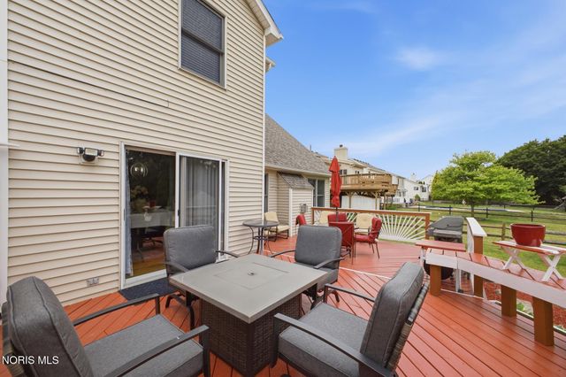 6840 Wexford Hill Lane, Holland, OH 43528