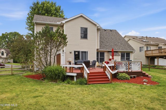 6840 Wexford Hill Lane, Holland, OH 43528