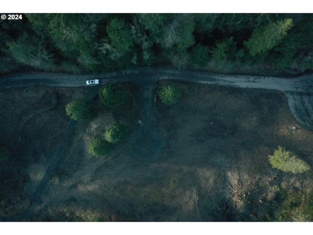 26 EDGE WATER Dr, Cathlamet, WA 98612