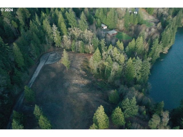 26 EDGE WATER Dr, Cathlamet, WA 98612