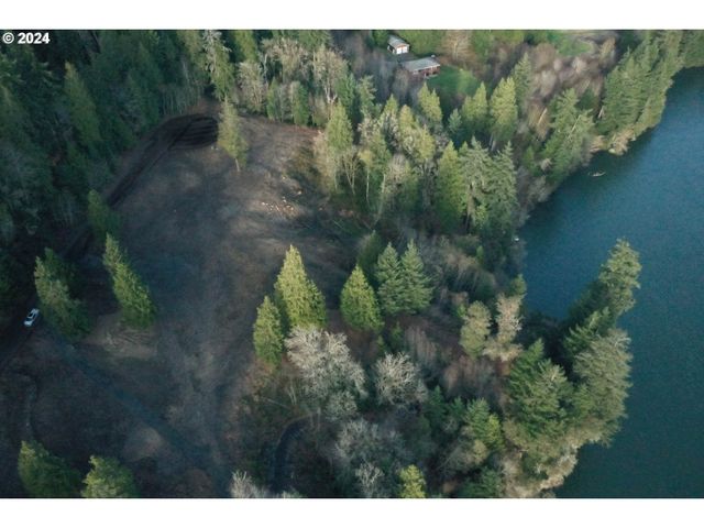 26 EDGE WATER Dr, Cathlamet, WA 98612