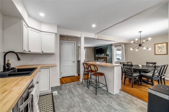 1516 Prospect Road, Baldwin Boro, PA 15227