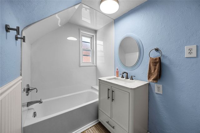 1516 Prospect Road, Baldwin Boro, PA 15227