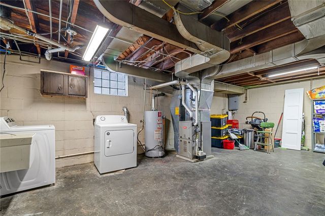 1516 Prospect Road, Baldwin Boro, PA 15227