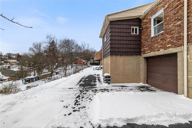 1516 Prospect Road, Baldwin Boro, PA 15227