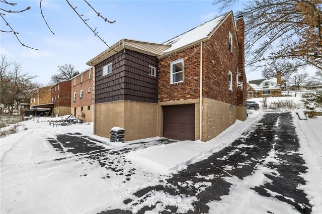 1516 Prospect Road, Baldwin Boro, PA 15227