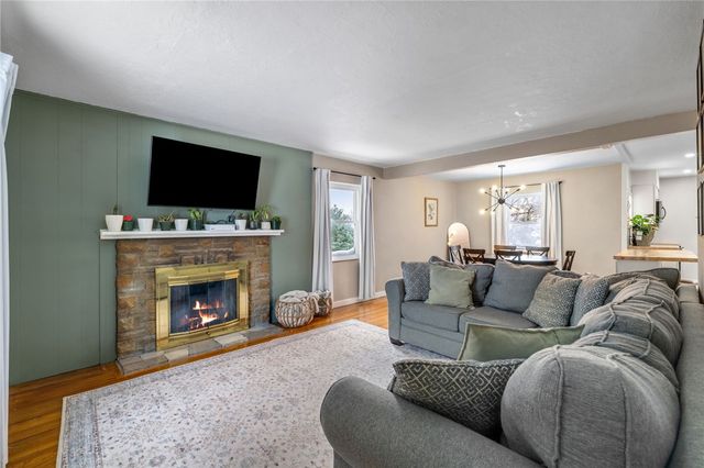 1516 Prospect Road, Baldwin Boro, PA 15227