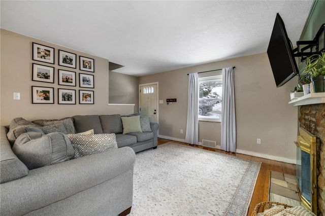 1516 Prospect Road, Baldwin Boro, PA 15227