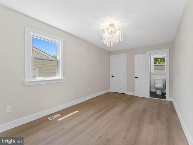 607 W MADISON AVE, Magnolia, NJ 08049