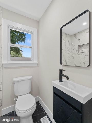 607 W MADISON AVE, Magnolia, NJ 08049