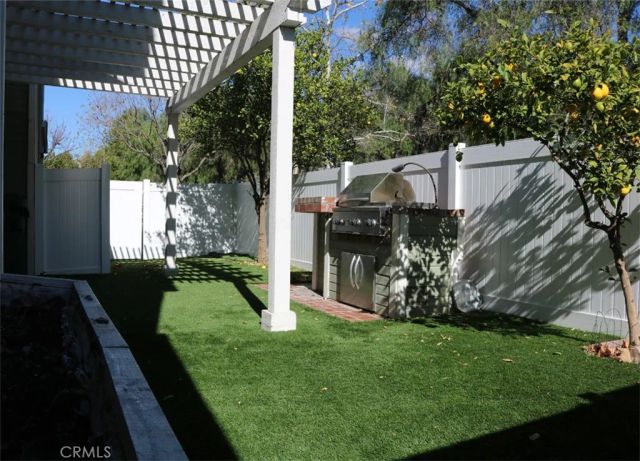 8 Maple Run Farm, Ladera Ranch, CA 92694