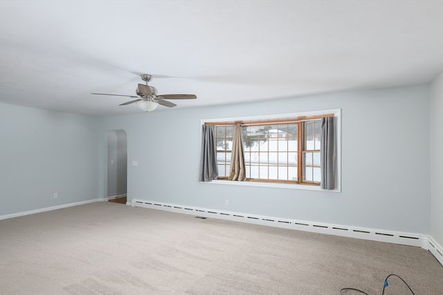 105 Railroad St, Belchertown, MA 01007