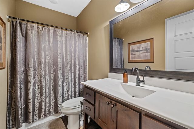 10866 Hodge Lane, Gravette, AR 72736