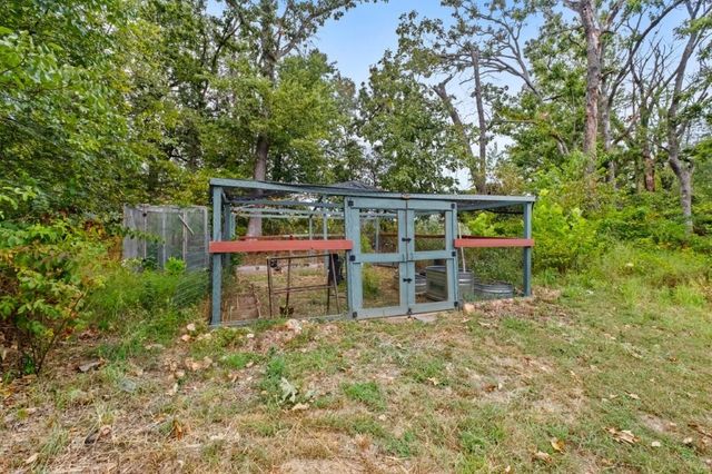 10866 Hodge Lane, Gravette, AR 72736