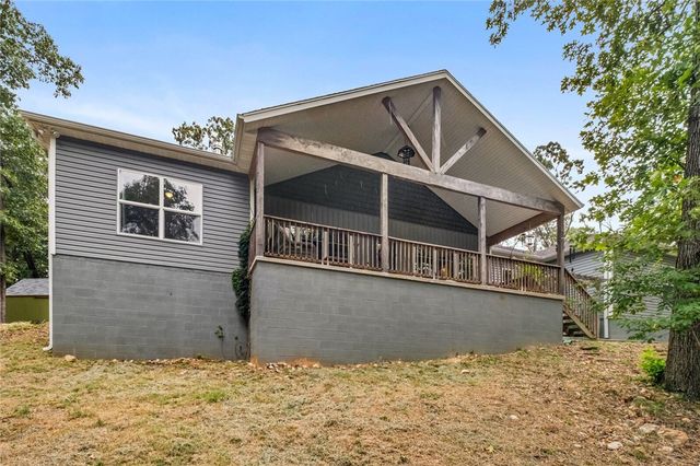10866 Hodge Lane, Gravette, AR 72736