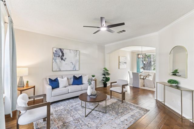 6607 Haswell LN, Austin, TX 78749
