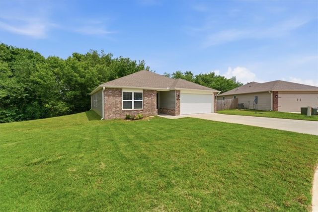 2670 Broken Spoke Lane, Farmington, AR 72730
