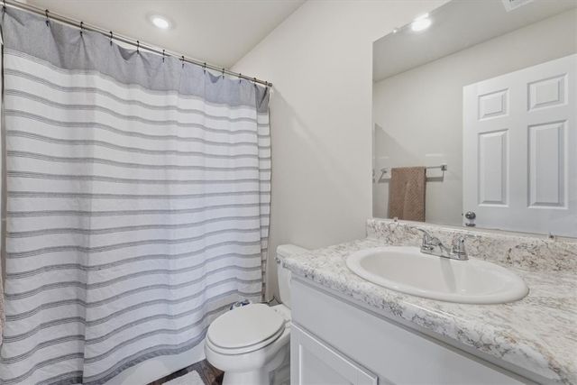 2670 Broken Spoke Lane, Farmington, AR 72730