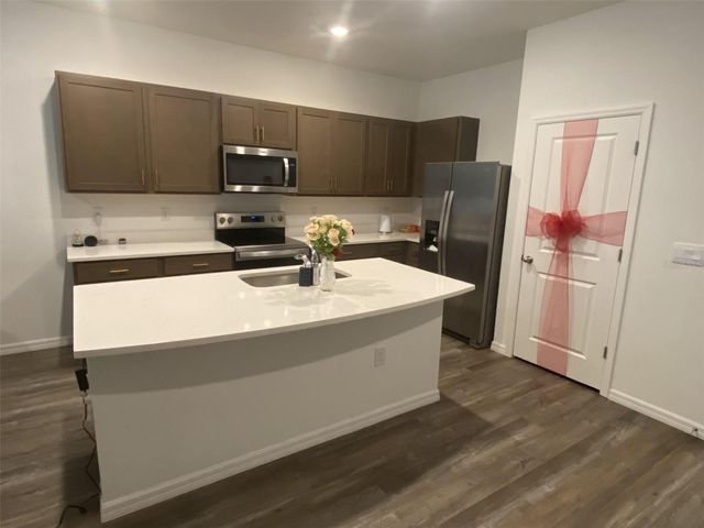 261 ROYAL SPOONBILL DRIVE, Ruskin, FL 33570