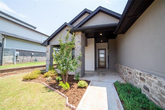2124 El Cajon Street, Edmond, OK 73034