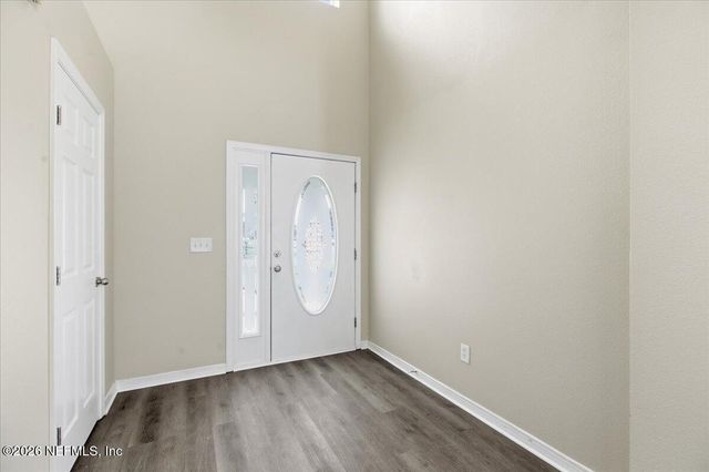 7652 VANDALAY Drive, Jacksonville, FL 32244