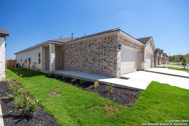 5510 Cibolo Pass Unit 1, Converse, TX 78109