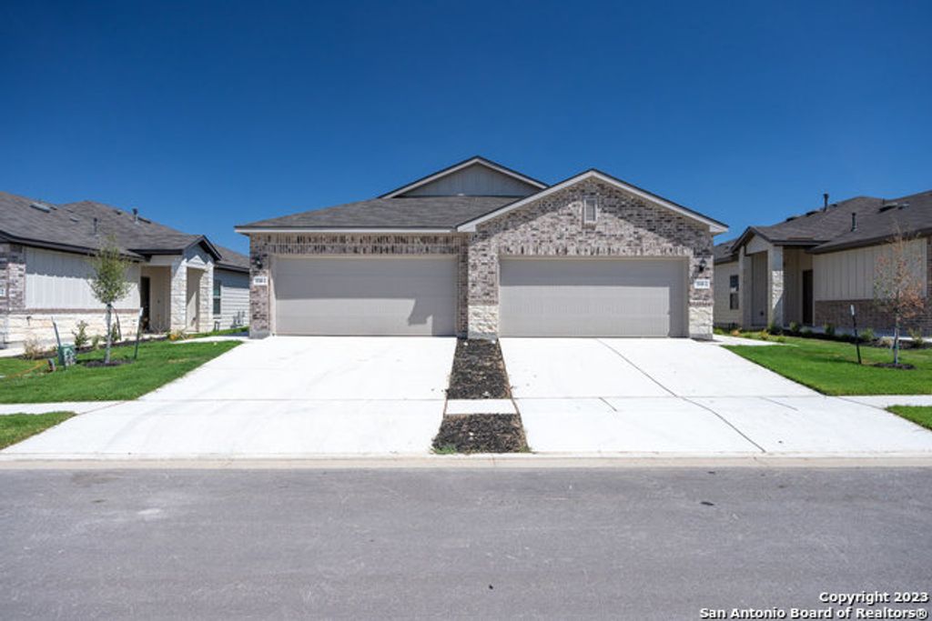5510 Cibolo Pass Unit 1, Converse, TX 78109