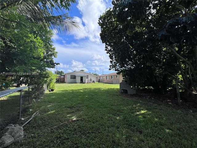 7128 SW 22nd St 7128, Miami, FL 33155