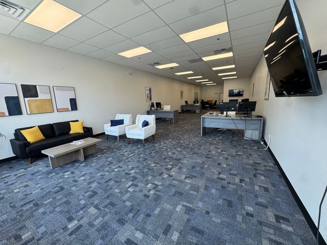 4583 State Route 71 Highway, Oswego, IL 60543