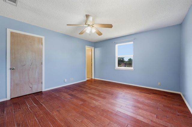 521 Mccraw Lane, Denison, TX 75021