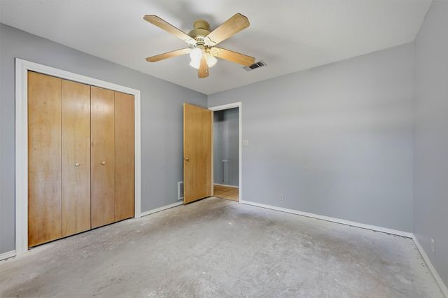 521 Mccraw Lane, Denison, TX 75021